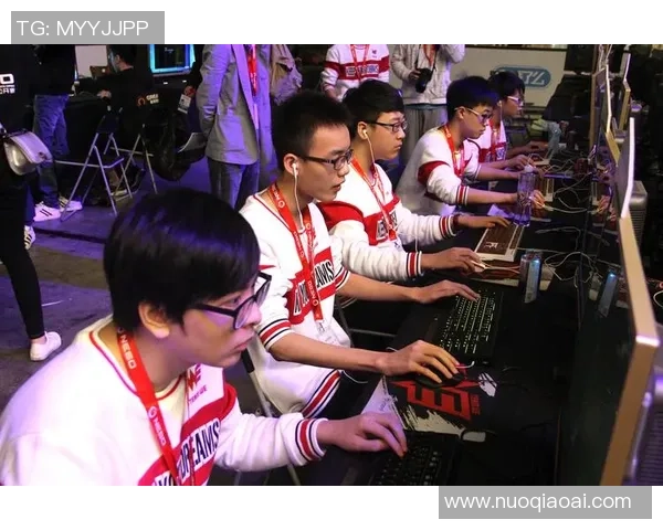 吴芳专访:从职业选手到电竞评论员的英雄联盟成长之路 吴芳专访:从职业选手到电竞评论员的英雄联盟成长之路